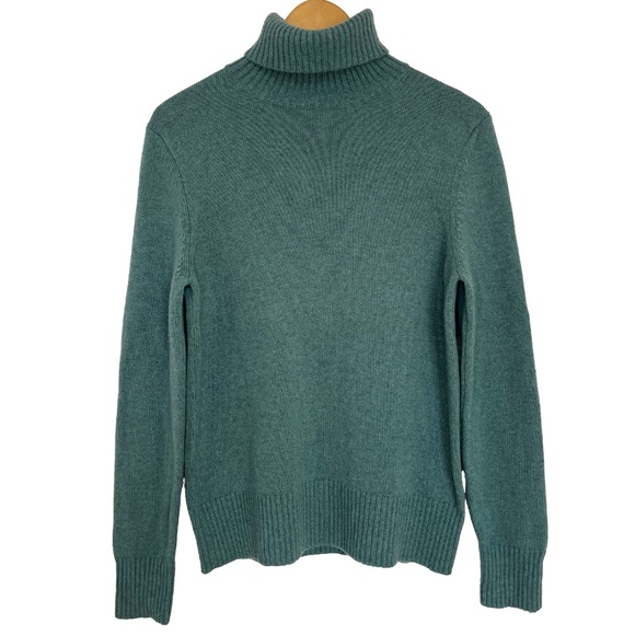 100% Cashmere Turtleneck Sweater - Picture 1 of 10